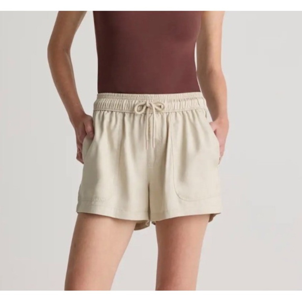 NWT Quince Vintage Wash Tencel Utility Shorts Shale M Minimalist Casual READ